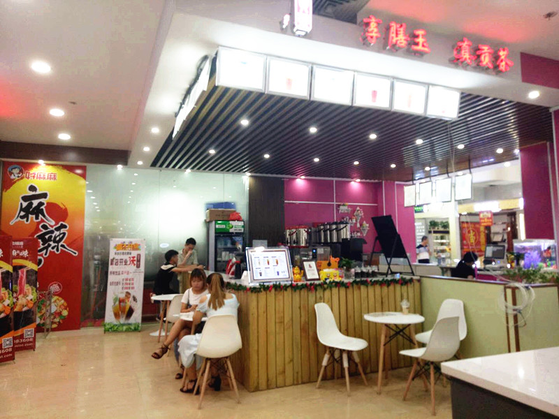 龙华民治 万众城  大型超市 饮品店转让